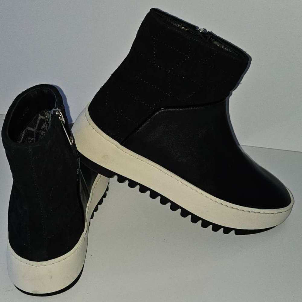 Aquatalia Alayna Leather & Suede Ankle Boots Women's Size 6.5 Italian! NWOT